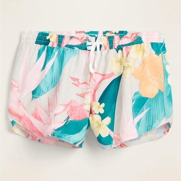 Mid-Rise Dolphin-Hem Run Shorts for Women -- 3-inch inseam - Picture 1 of 4